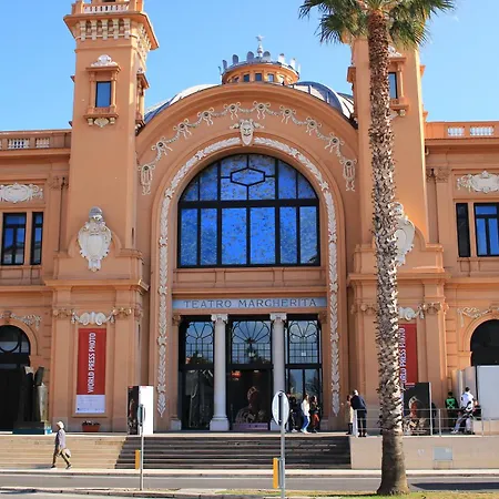 Margherita's House バーリ